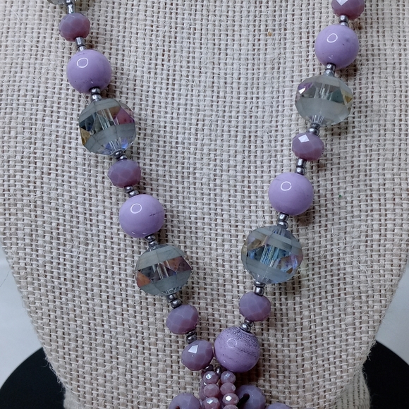 Crystal Beaded Circle Pendant Short Necklace Set - Picture 2 of 5